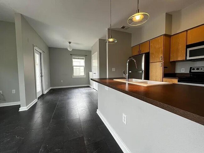 Photo - 1201 Grove Blvd Unit 2301