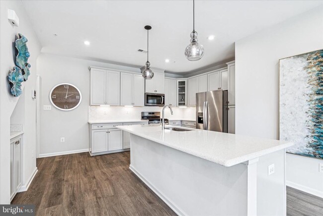 Photo - 9454 James MacGowan Ln Unit 447