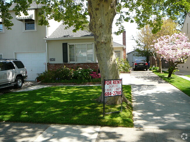 Building Photo - 3065 17th St Unit Front Rental