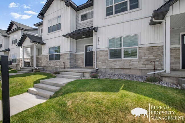 Photo - Like-New 3BD/2.5BA Home | Garage + Fenced Yard + W/D Included! $500.00 Rent Credit for the month ...