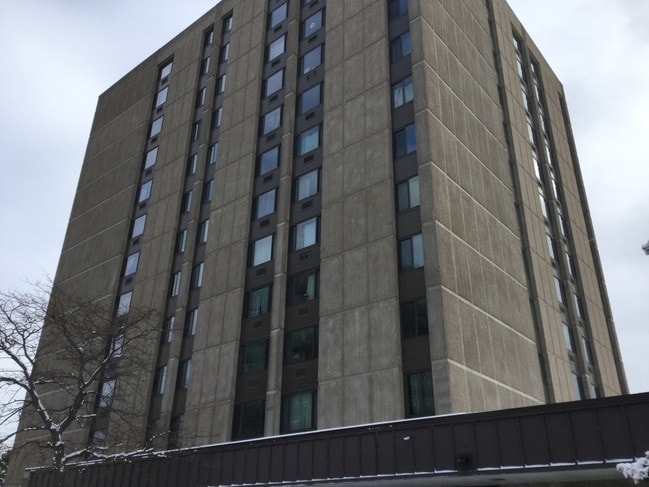 Photo - Riverview Manor Apartments