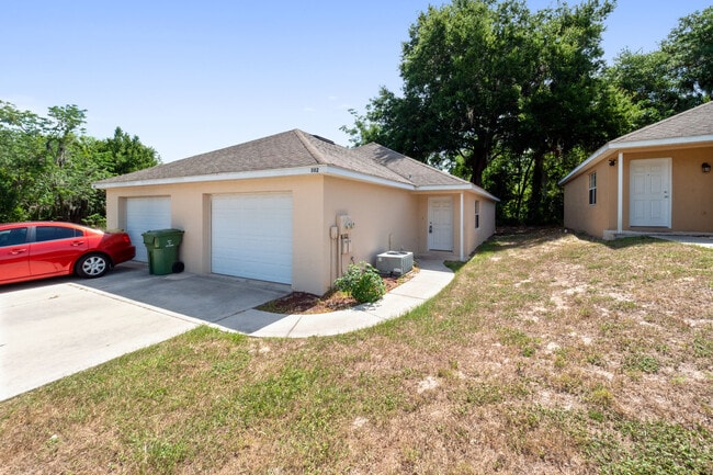 Building Photo - 502 Paulling Dr