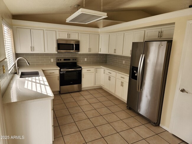 Building Photo - 6909 E Kathleen Rd Rental