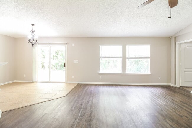 Photo - 6602 River Falls Dr