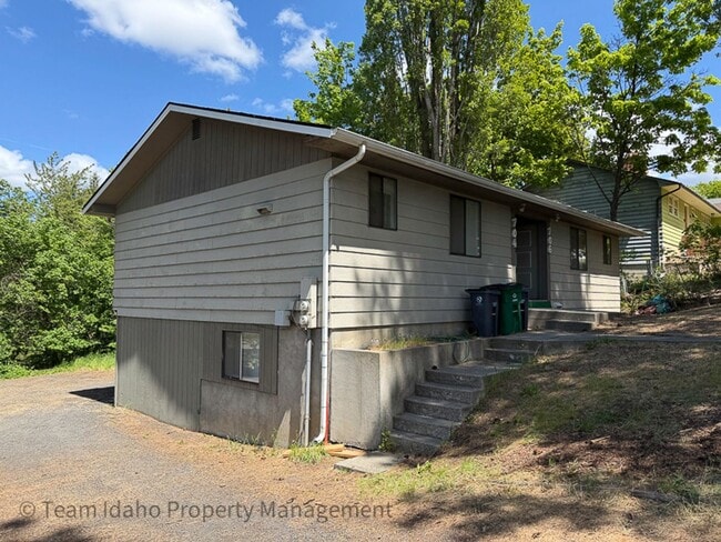 Photo - 704/706 East E Street Unidad 704 East E