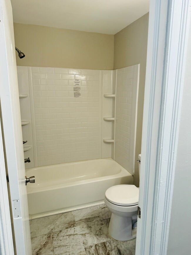 Photo - 5536 Flanders Ave