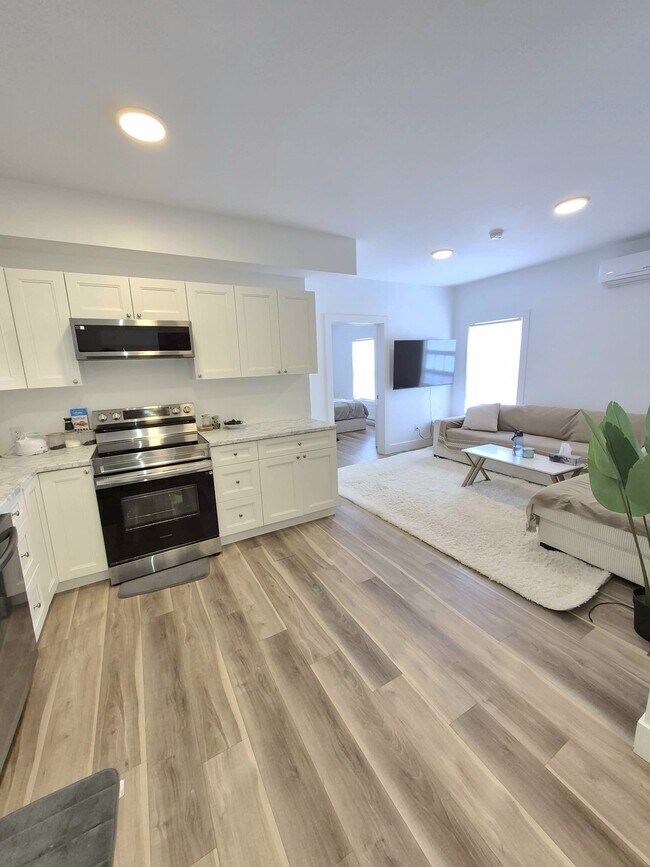 Photo - 2-Bedroom- 1 Bath Apartment for Rent Unit 12