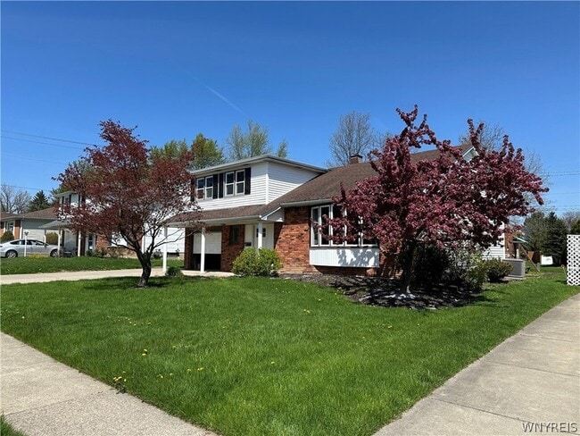 Photo - 221 Marrano Dr