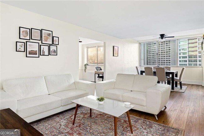 Building Photo - 215 Piedmont Ave NE Unit 1109 Rental
