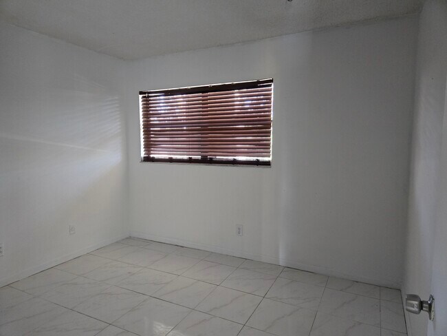 Photo - 3199 Foxcroft Rd Unit Miramar Club