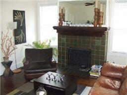 Photo - 4930 Worth St Unit B