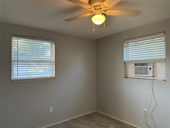 Photo - 351 50th Ave N