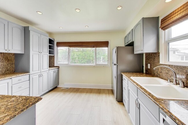 Photo - 163 Clearfield Dr