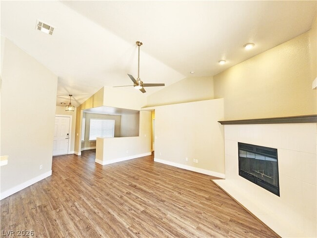 Photo - 4591 Stoneham St