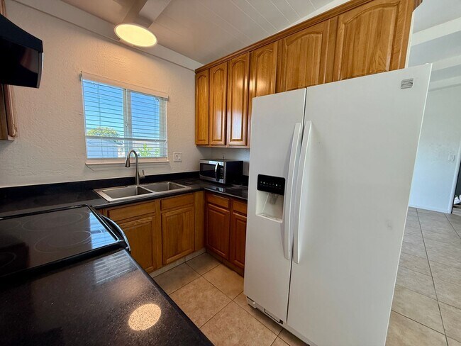 Photo - 1805 Bradford Way Unit D