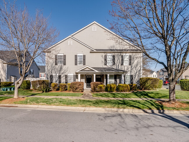 Photo - 1123 Triece Ln Townhome