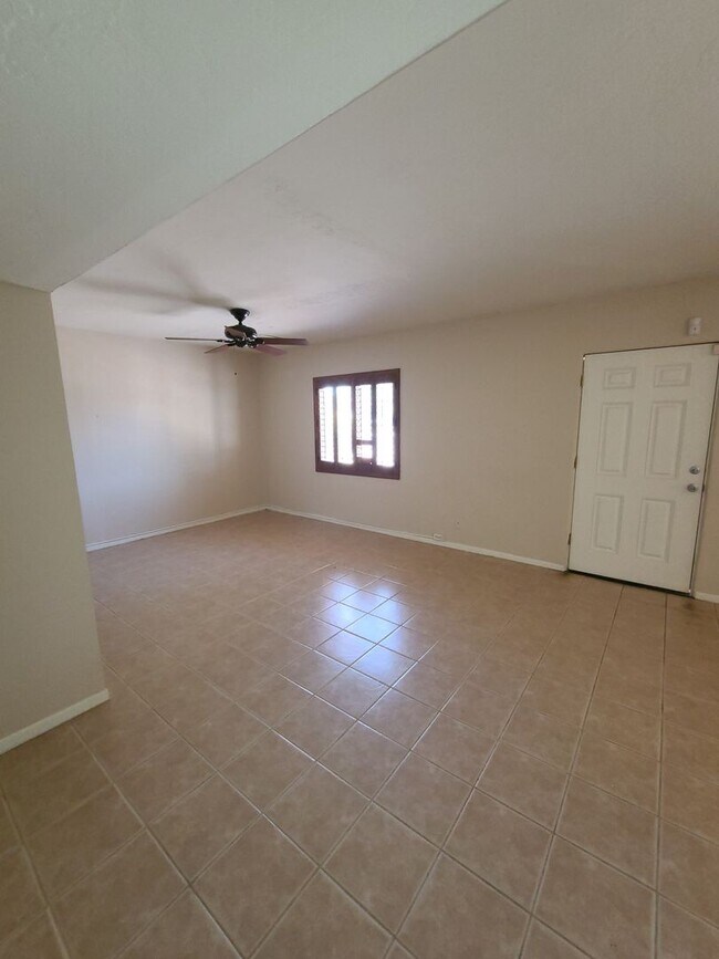 Photo - Classic Woodlea Charm with Modern Updates