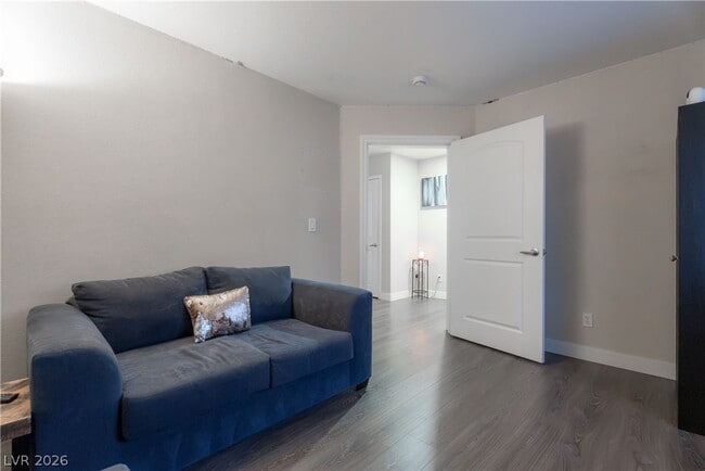 Photo - 7578 Hope Valley St