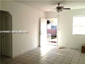 Photo - 1903 Thomas St Unidad 8