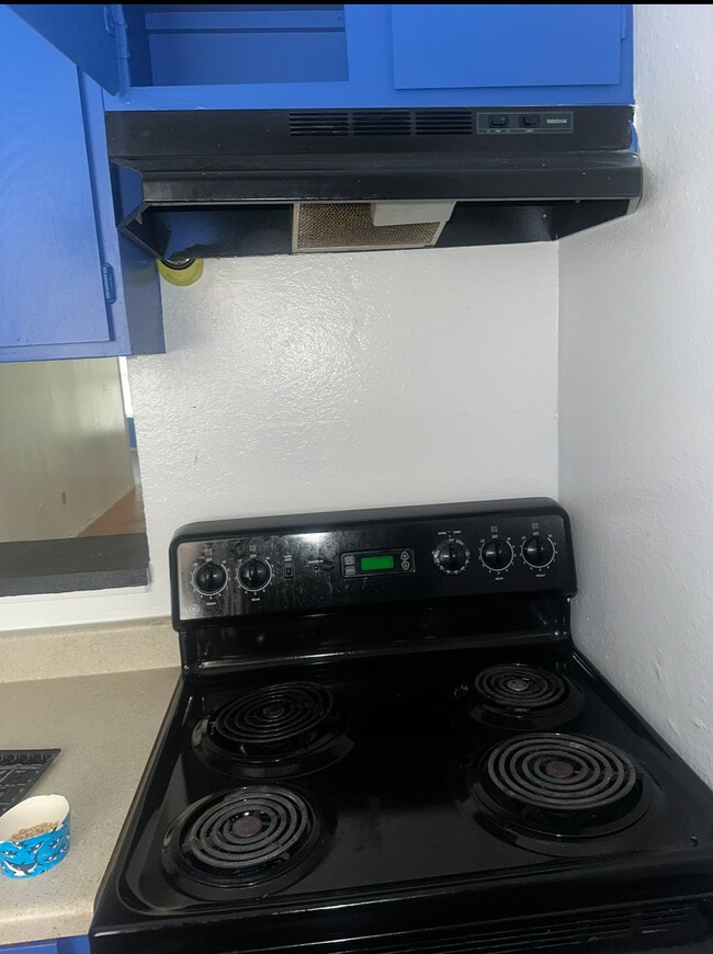 Photo - 9504 Kempler Dr Unit A