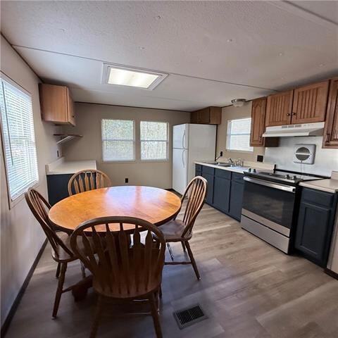 Photo - 19506 K Sharp Ln