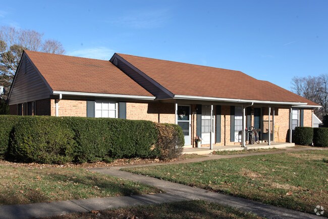 Breeze Hill Apartments - Breeze Hill Apartments