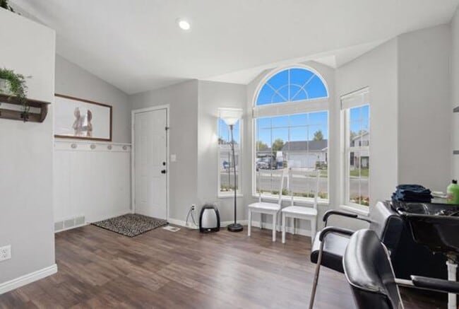 Photo - Gorgeous Lehi Home