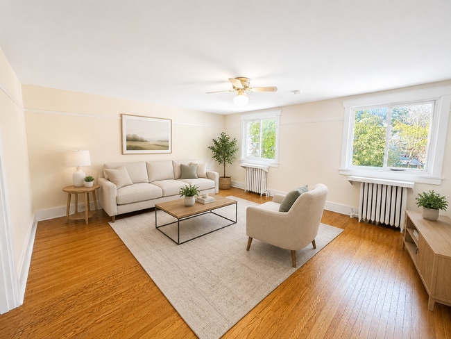 Building Photo - 45 Fairleigh Crescent