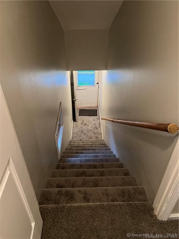 Photo - 62 Whiton St Unit 2nd Floor