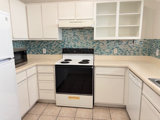 Photo - 1330 Old Spanish Trl Unidad 8109