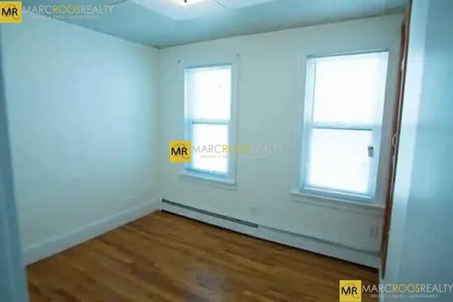 Photo - 24 Hardwick St