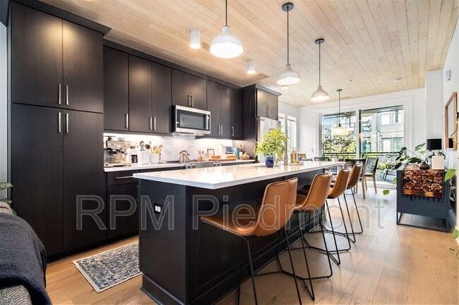 Photo - 395 Pratt Dr SE Unit 801