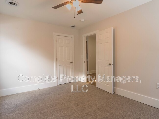 Photo - 821 Jefferson Ave