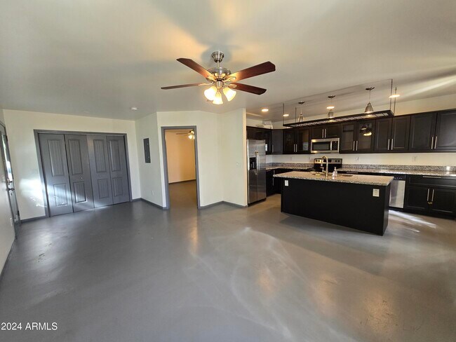 Photo - 2302 N 36th St Unit 1