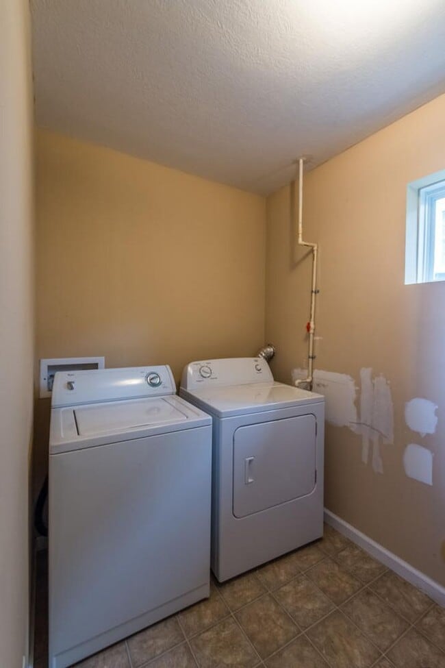 Photo - 505 S Highland Ave