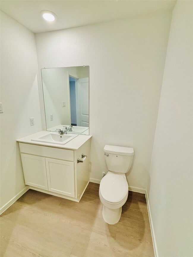 Building Photo - 1747 W Stroker Rd