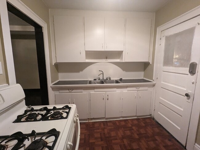 Photo - 10424 Joan Ave Unidad 4