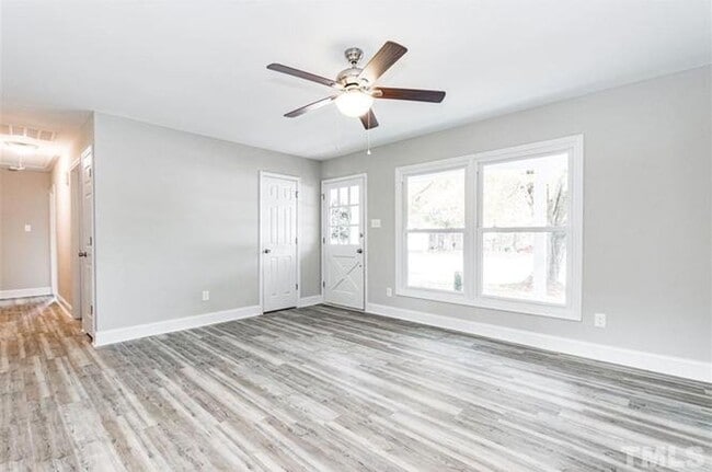 Photo - Gorgeous 3/1 Renovated single family home in SE Raleigh - Pet Friendly with Fenced-in Backyard!