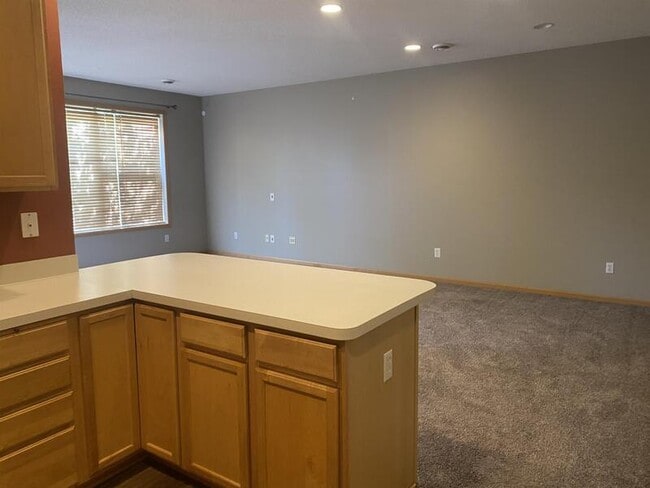 Photo - 6637 Lamplight Dr
