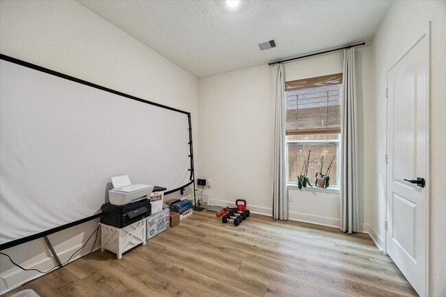 Photo - 25227 Sierra Mnr Ct