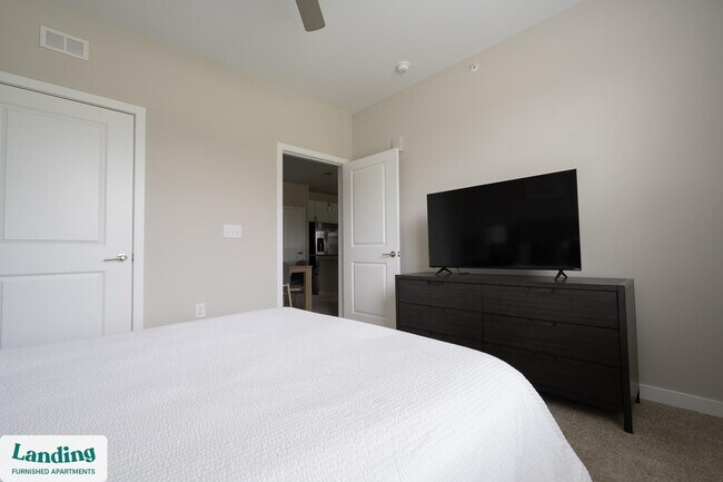 Photo - 16200 Croft Dr Unit 4400-205