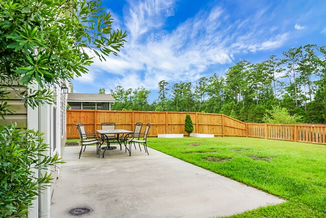 Photo - 210 Daniels Creek Cir