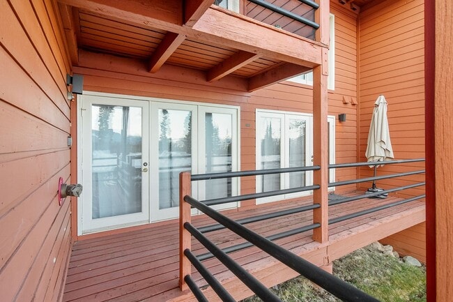 Photo - Wilderness One Bedroom Available 7/7!  Close to hiking trails and great amenities.  Amazing SUN!