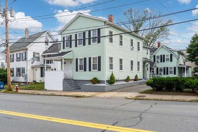 Photo - 666 Main St Unidad 1