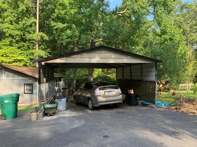 Photo - 4107 Vern Sikking Rd