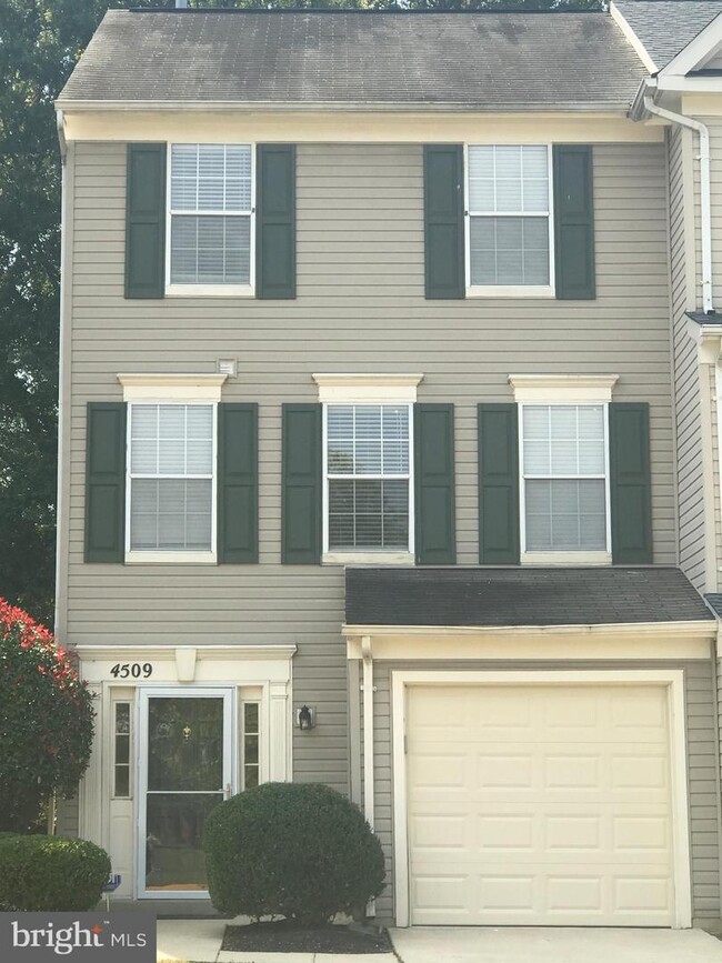 Photo - 4509 Harwich Ter Townhome