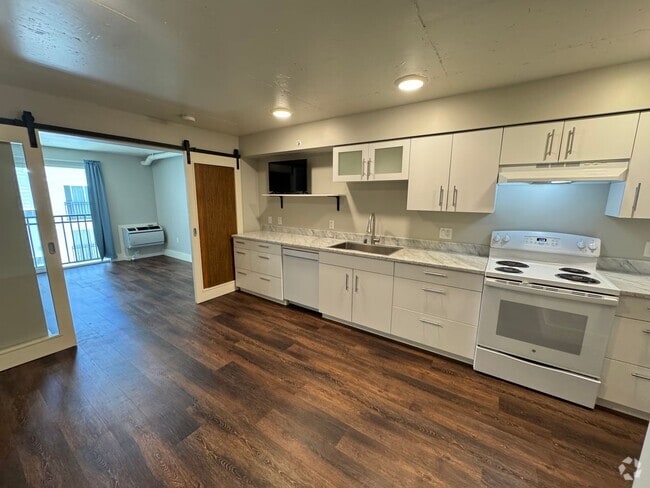 Building Photo - 803 Waimanu St Unit 422 Rental