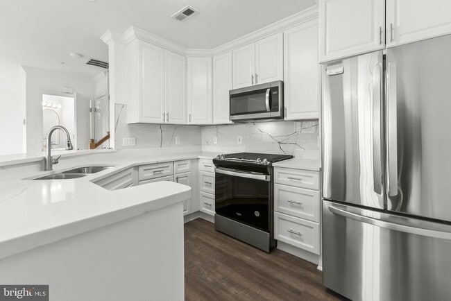 Photo - 45490 Whistling Terrace Unidad 301