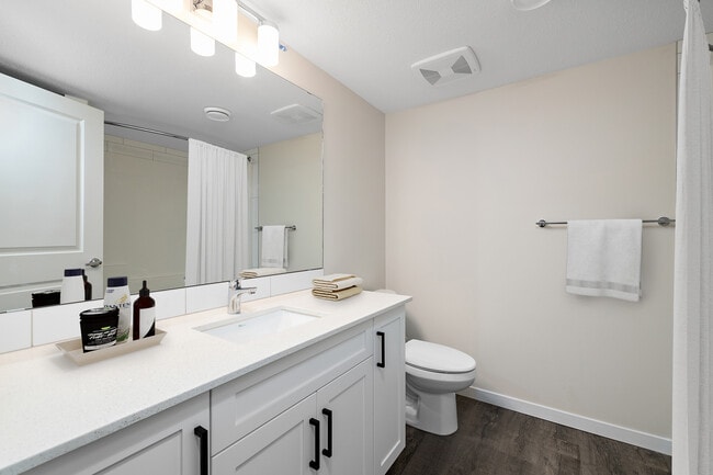 Photo - Garrison Green