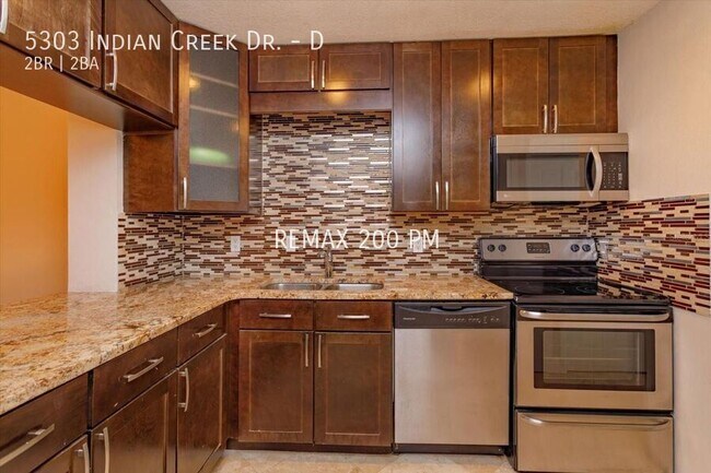 Photo - 5303 Indian Creek Dr